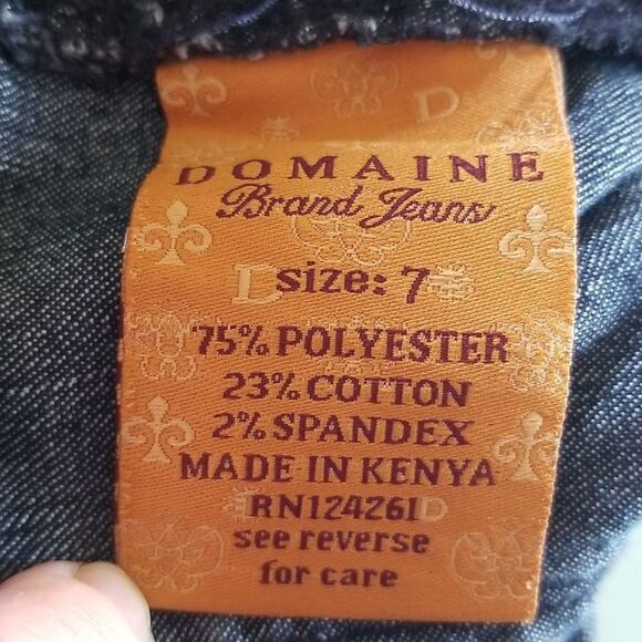 Domaine Brand Jean Shorts - Picture 6 of 8